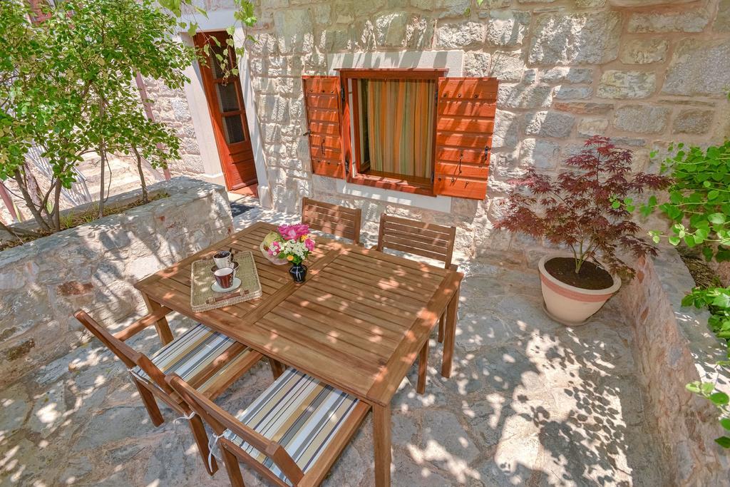 Holiday Home Rudina Stari Grad  Room photo